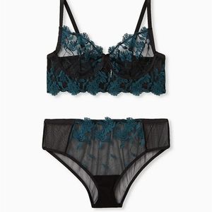 Green and black mesh set